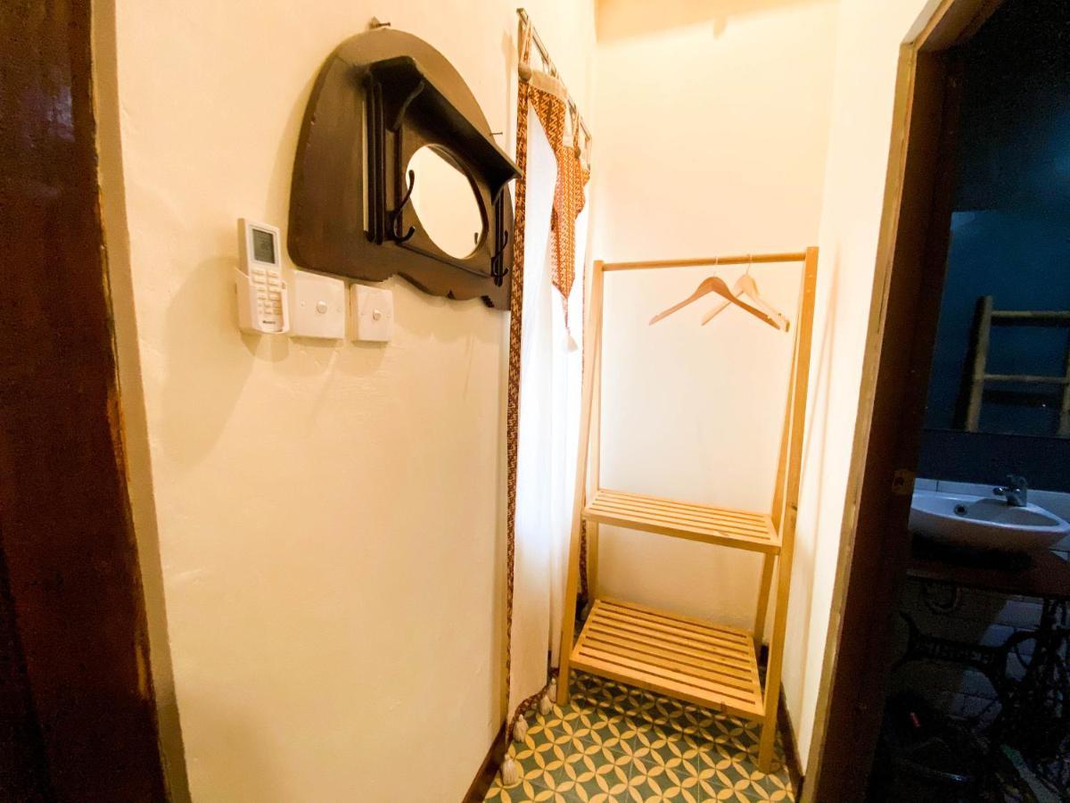 Hinggil Homestay Syariah Malioboro Yogya Mitra Reddoorz Yogyakarta Kültér fotó
